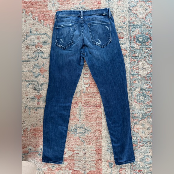 MOTHER The Double Fray Charmer Skinny Jeans Distressed Med Wash Size 27 - Picture 7 of 8